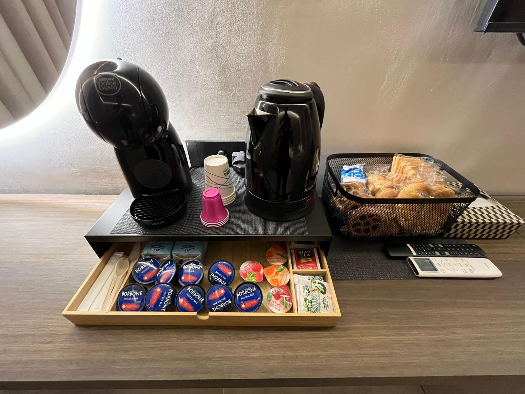 Stay In Napoli Ngoại thất bức ảnh